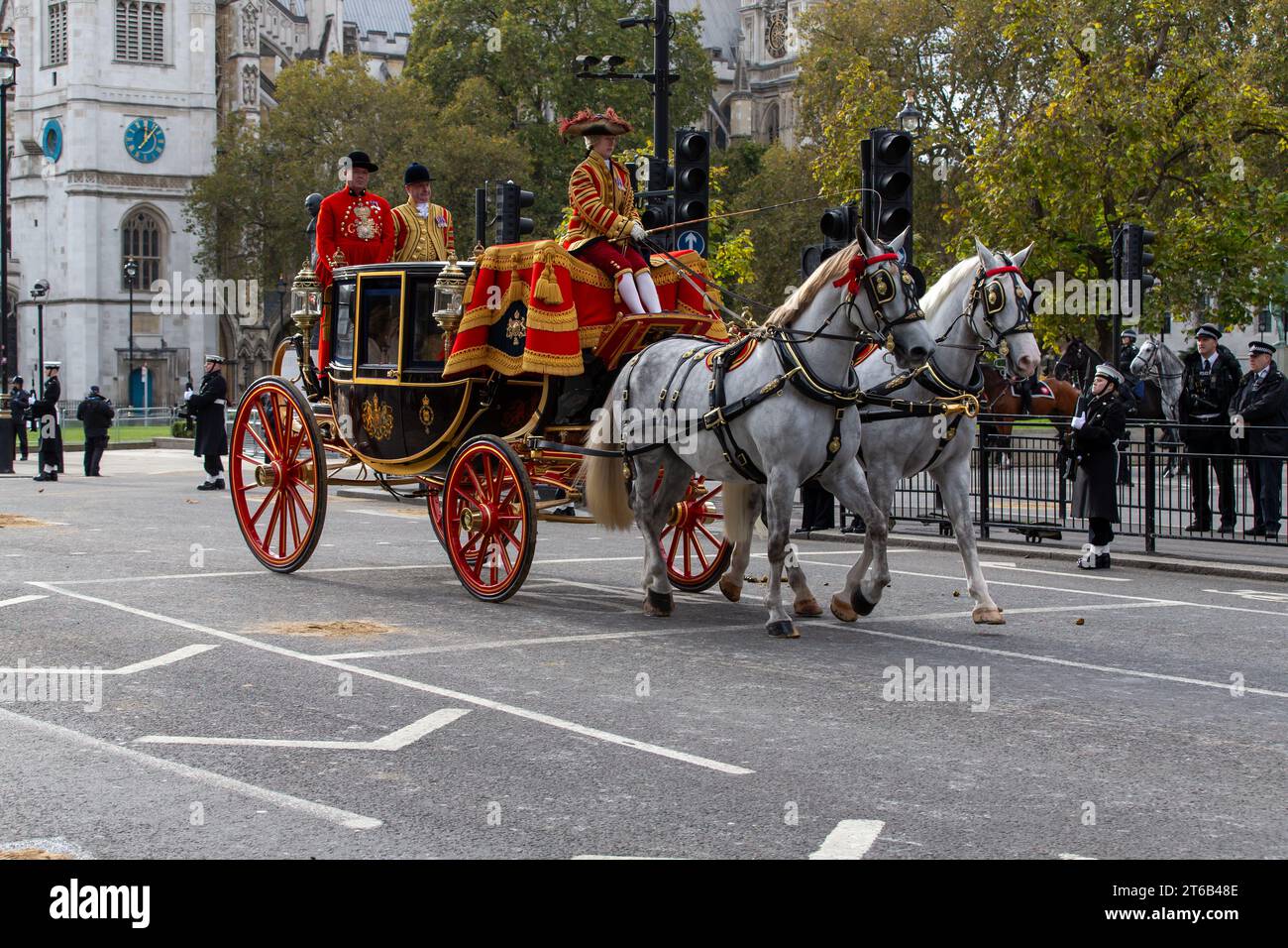 Londra, Regno Unito. 7 novembre 2023. L'apertura statale del Parlamento segna l'inizio formale dell'anno parlamentare e definisce l'agenda del governo Foto Stock