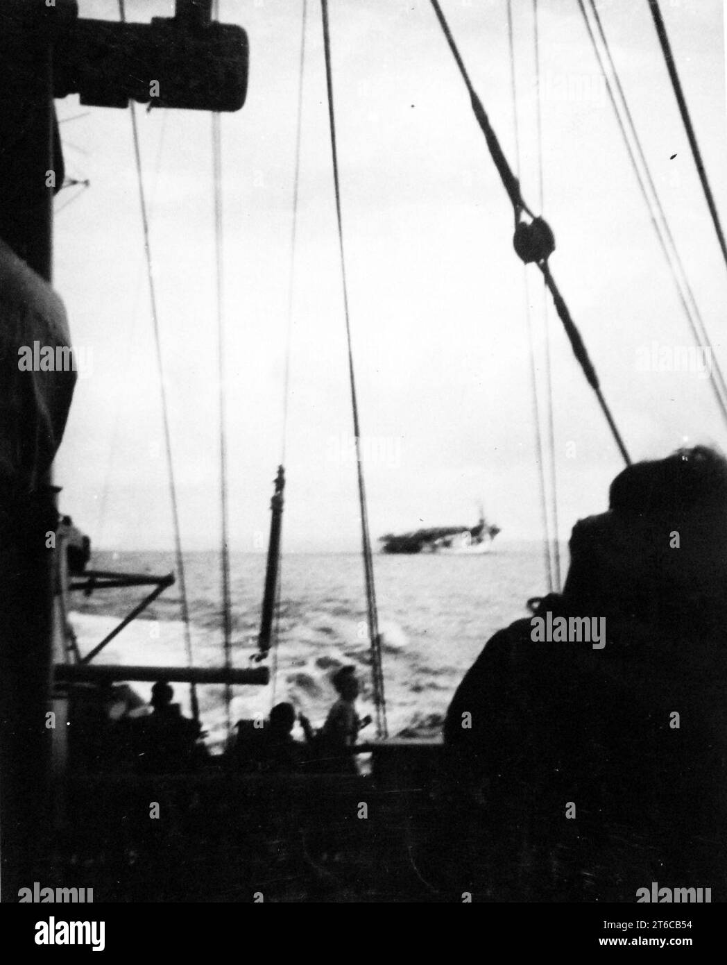 USS Block Island (CVE-21) Sinking in the Atlantic Ocean, 29 maggio 1944 Foto Stock