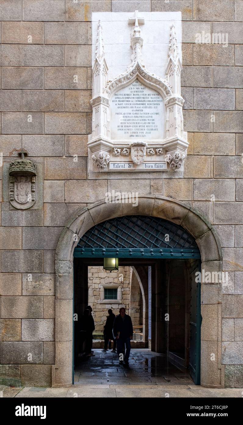 Casa do Infante, Casa del Principe, Alfândega Velha, Old Customshouse, luogo di nascita del Principe Enrico il Navigatore, Porto, Portogallo Foto Stock