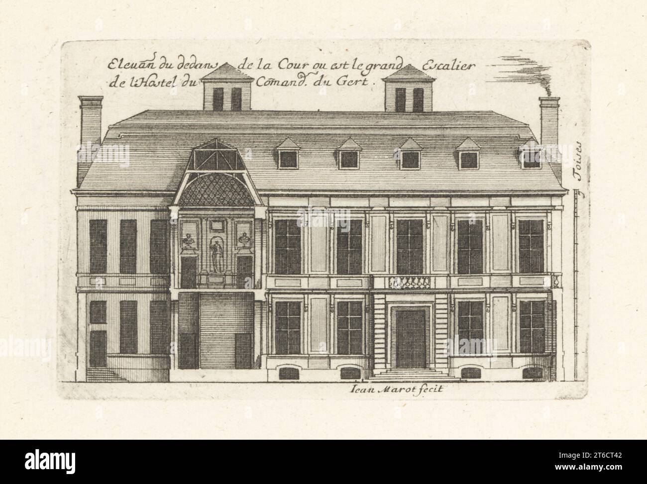 Elevazione del cortile con grande scalinata nell'Hotel de Jars, costruito vicino alla Porte de Richelieu dall'architetto Francois Mansart per Francois Rochechouart, Commendeur de Jars, nel 1648. Elevation du dedans de la Cour ou est le Grand Escalier, de l'Hostel du Comandeur du Gert, a Paris proche la porte de Richelieu. Incisione in copperplate disegnata e incisa da Jean Marot dal suo Recueil des Plans, Profils et Elevations de Plusieurs Palais, Chasteaux, Eglises, sepolture, Grotte et Hotel, Collezione di piani, profili ed elevazioni di palazzi, castelli, chiese, tombe, grotte e Alberghi, che Foto Stock