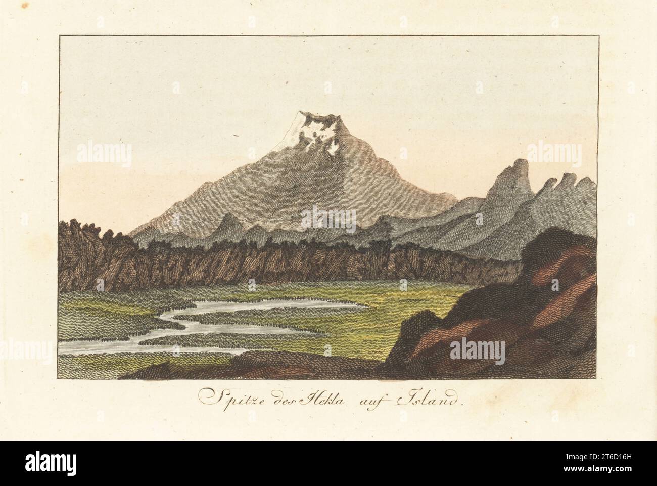 Vista dal sud del vulcanico Monte Hekla, Islanda, 1811. Spitze der Hekla auf Island. Copiato da un'illustrazione del geologo scozzese Sir George Steuart Mackenzie nel suo viaggio nell'isola d'Islanda, 1811. Incisione in copperplate a mano da Carl Bertuch's Bilderbuch fur Kinder (Picture Book for Children), Weimar, 1815. Un'enciclopedia in 12 volumi per bambini illustrata con quasi 1.200 tavole incise su storia naturale, scienza, costume, mitologia, ecc., pubblicato dal 1790-1830. Foto Stock