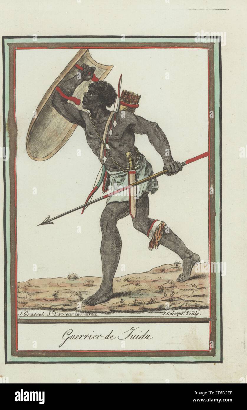 Guerriero del Regno di Whydah, Costa Slave, Africa (ora Benin). Uomo in tela armato di scudo, lancia, spada corta, arco e fremito di frecce. Guerrier de Juida. Incisione in copperplate a mano di J. Laroque dopo un disegno di Jacques Grasset de Saint-Sauveur dalla sua Enciclopedie des Voyages, Enciclopedia di Voyages, Bordeaux, Francia, 1792. Foto Stock