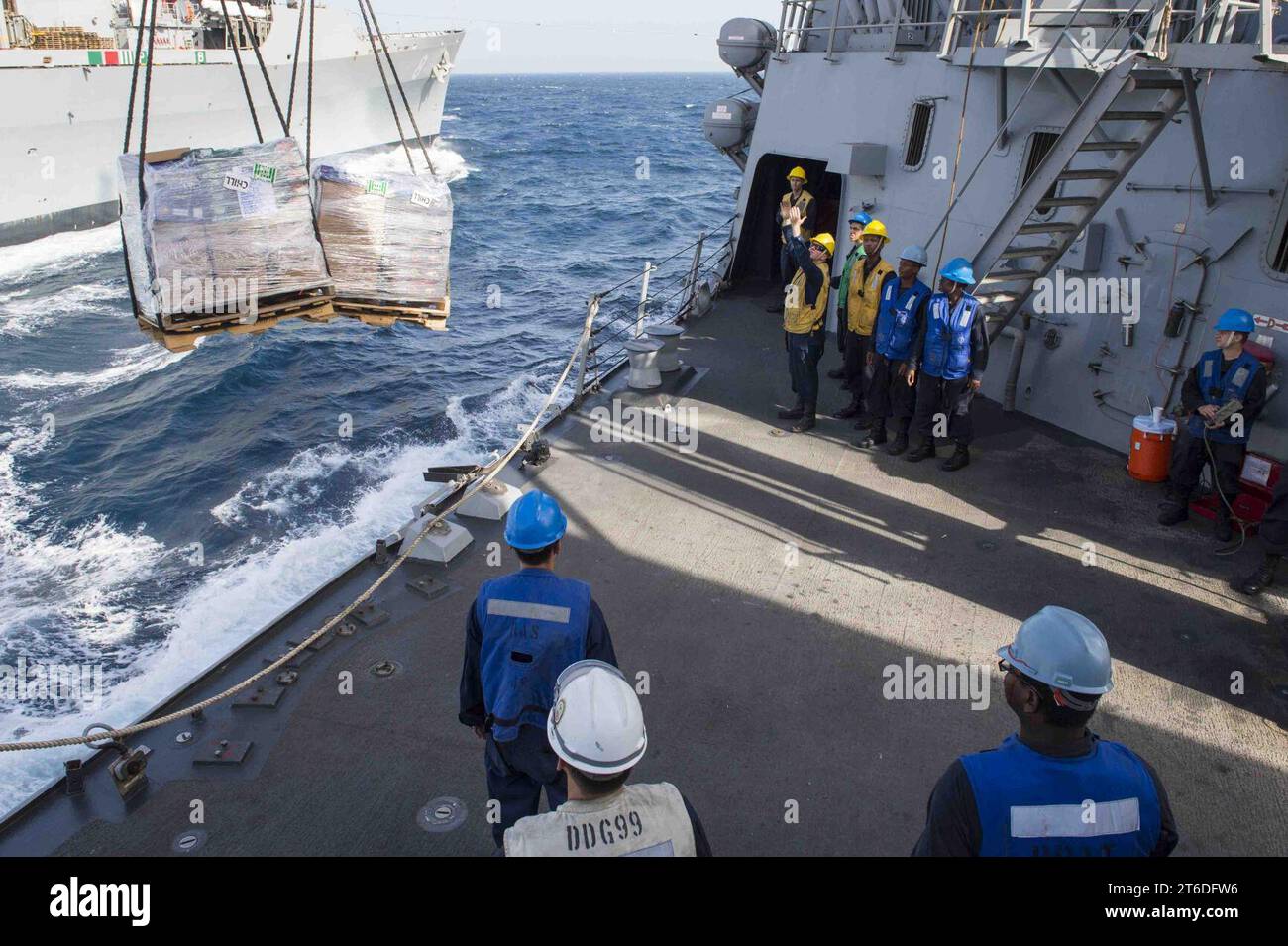 USS Farragut (DDG 99) 150528 Foto Stock