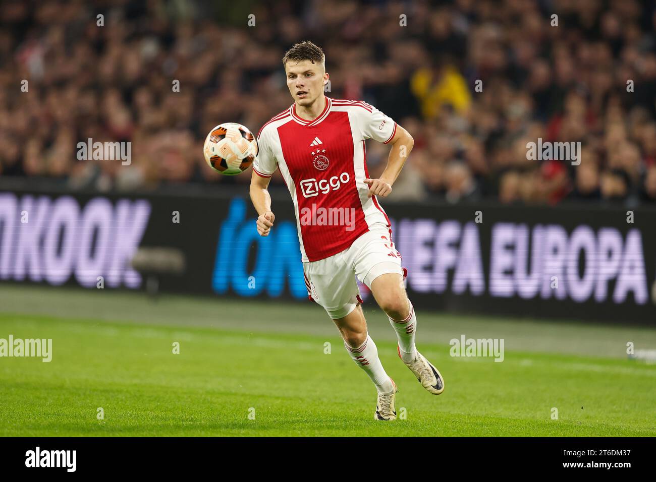 Amsterdam, Paesi Bassi. 9 novembre 2023. Anton Gaaei (Ajax) calcio/calcio : UEFA Europa League gruppo B Matchday4 tra Sporting AFC Ajax 0-2 Brighton & Hove Albion FC alla Johan Cruijff Arena di Amsterdam, Paesi Bassi . Crediti: Mutsu Kawamori/AFLO/Alamy Live News Foto Stock