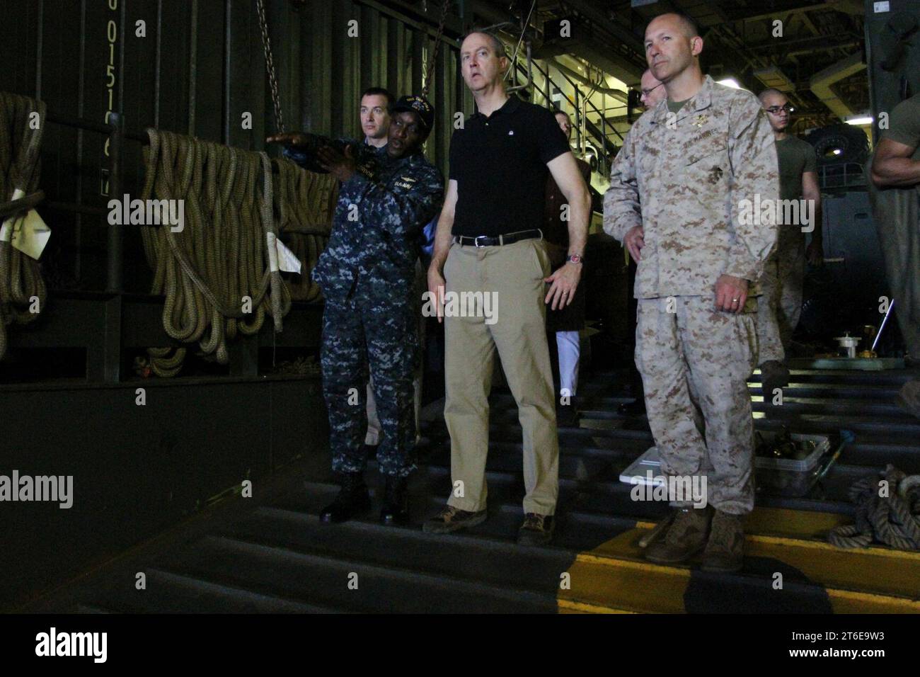 USS Iwo Jima (guida a sinistra 7) 150212 Foto Stock