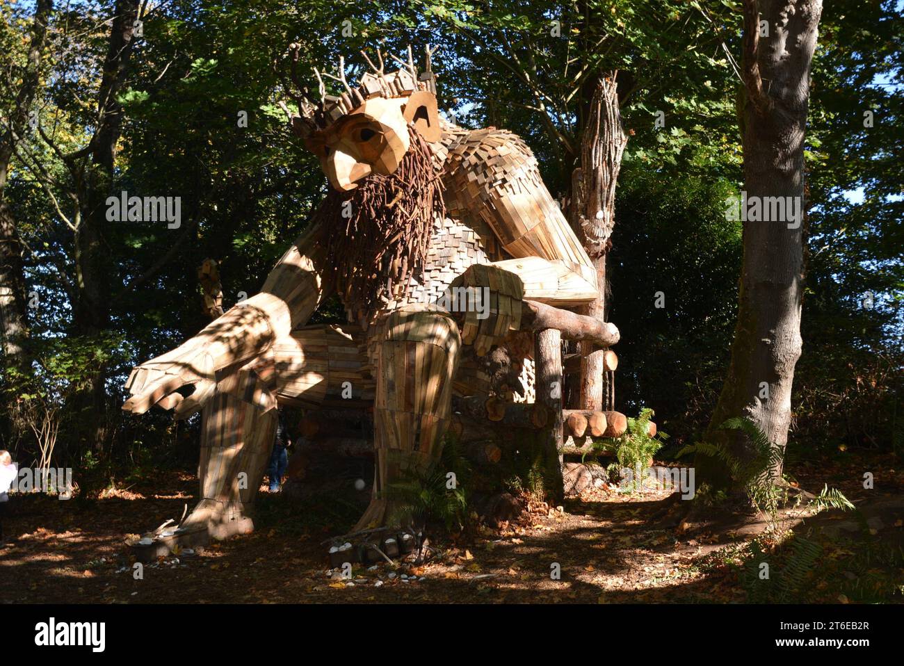 Oscar the Bird King on Vachon Island di Thomas Dambo Dainsh Artist Foto Stock