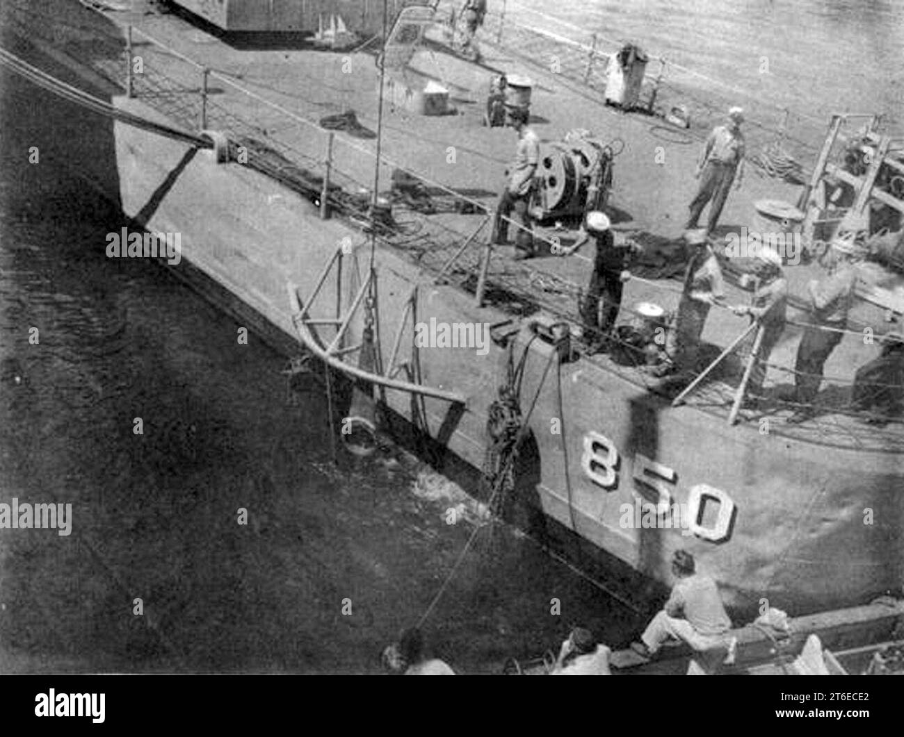 USS Joseph P. Kennedy Jr. (DD-850) a Barcellona, Spagna, nel giugno 1957 Foto Stock