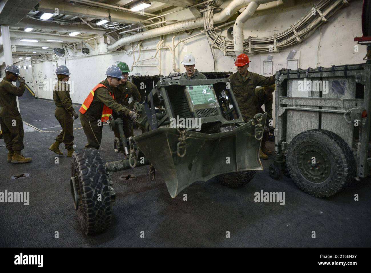 USS Mesa Verde dispiegamento 140210 Foto Stock