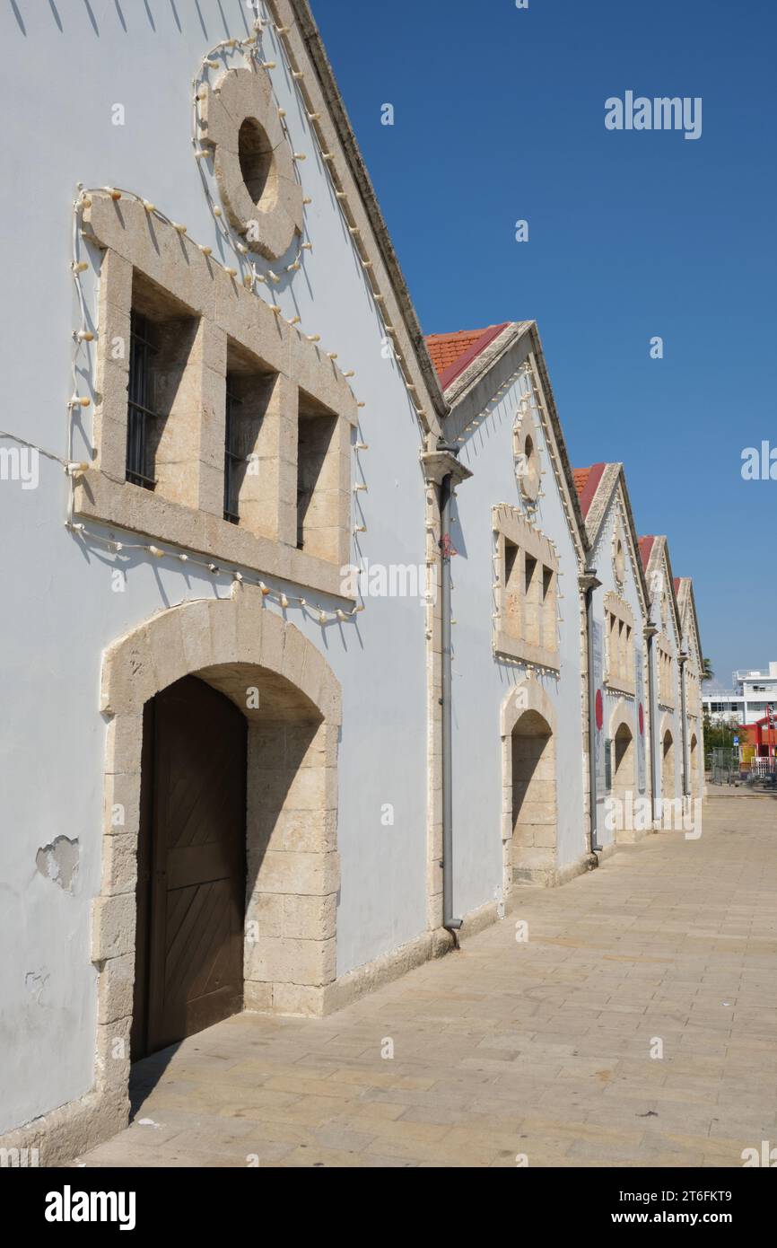 Vista esterna della galleria d'arte municipale di Larnaca a Cipro Foto Stock