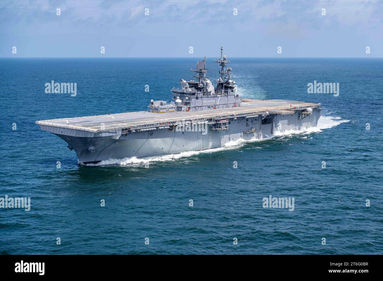 USS Tripoli (LHA-7) in corso nel Golfo del Messico il 15 luglio 2019 Foto Stock