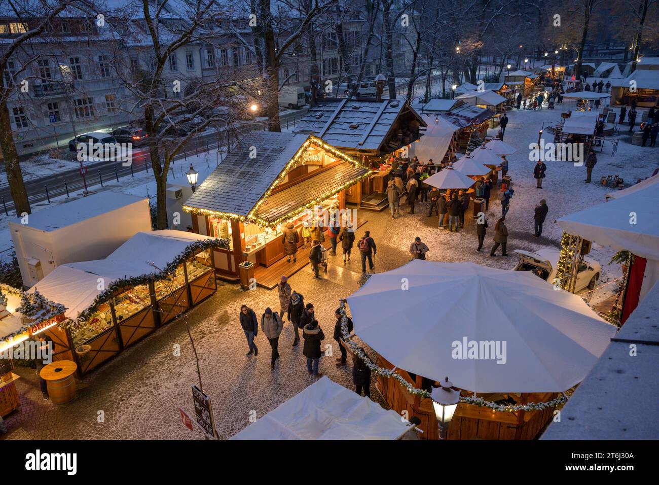 Germania, Baden-Württemberg, Durlach, mercatino di Natale. Foto Stock