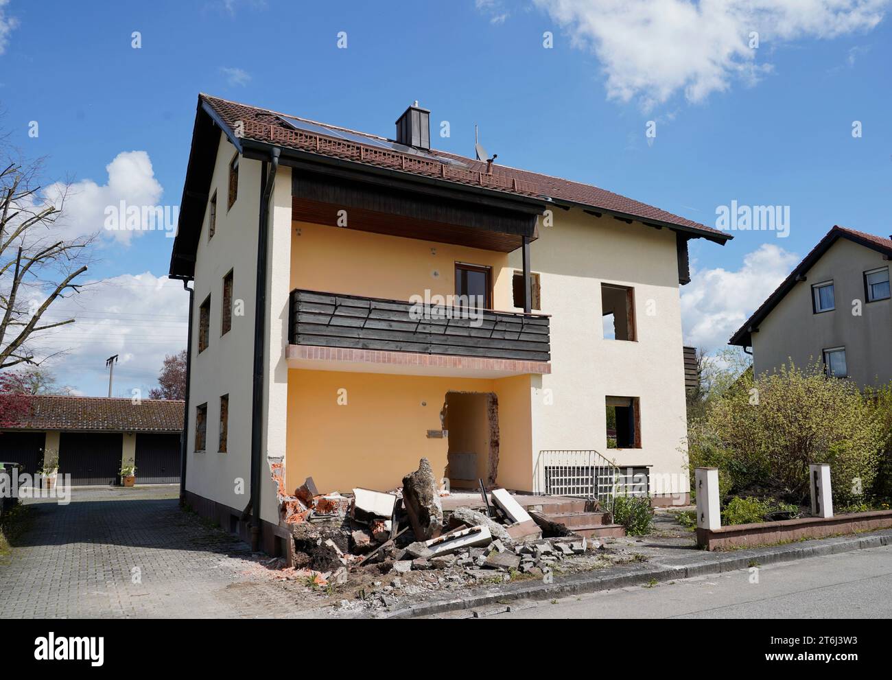 Germania, Baviera, alta Baviera, Neuötting, demolizione di un'unica casa familiare Foto Stock