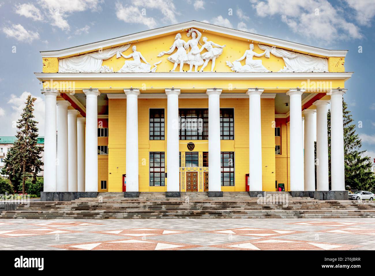 Edificio Cheboksary del Teatro Drama che prende il nome da K.V.Ivanov Foto Stock