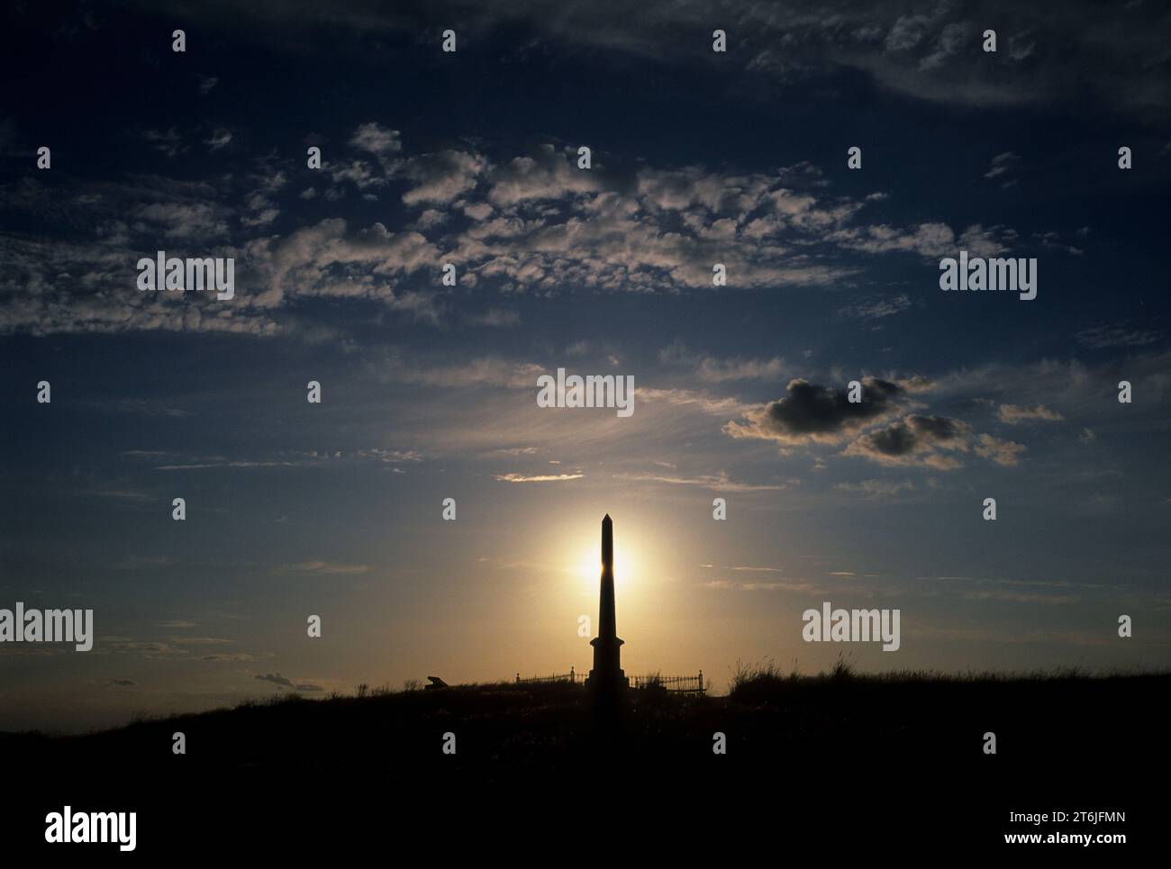 Whitman Memorial silhouette, Whitman Mission National Historic Site, Washington Foto Stock