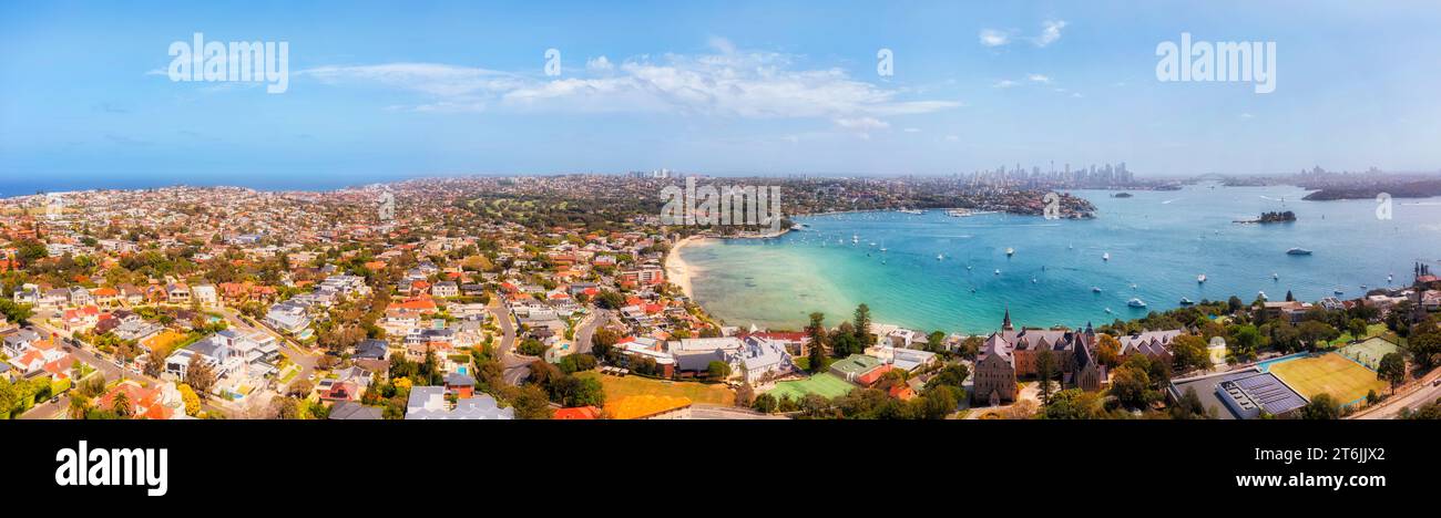 Sobborghi orientali dell'oceano Pacifico sulla testa sud del porto di Sydney - panorama aereo dello skyline del CBD della città. Foto Stock