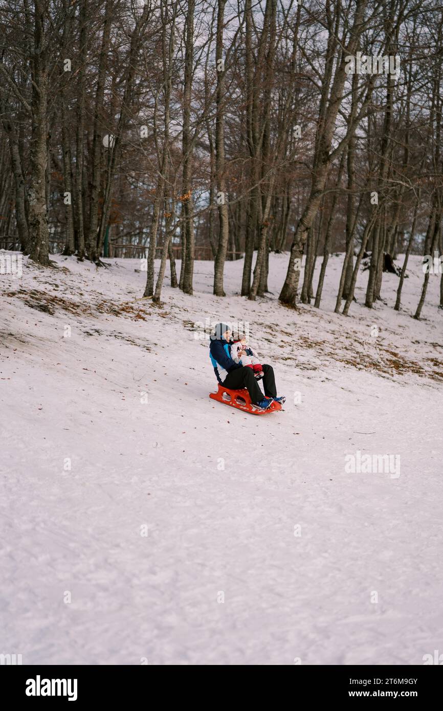 Slittino Per La Neve in Giochi da esterno e cavalcabili