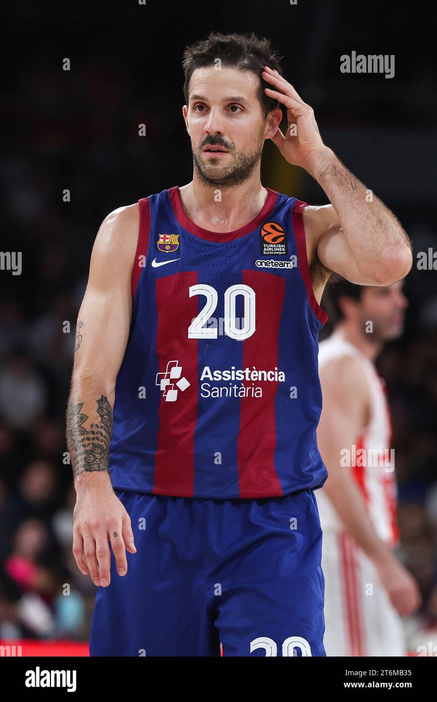 Nicolas Laprovittola del FC Barcelona durante la partita della stagione regolare turca EuroLeague Round 7 tra FC Barcelona e Crvena Zvezda Meridianbet Belgrado al Palau Blaugrana il 10 novembre 2023 a Barcellona, in Spagna. (Foto di David Ramirez/Dax Images) Foto Stock