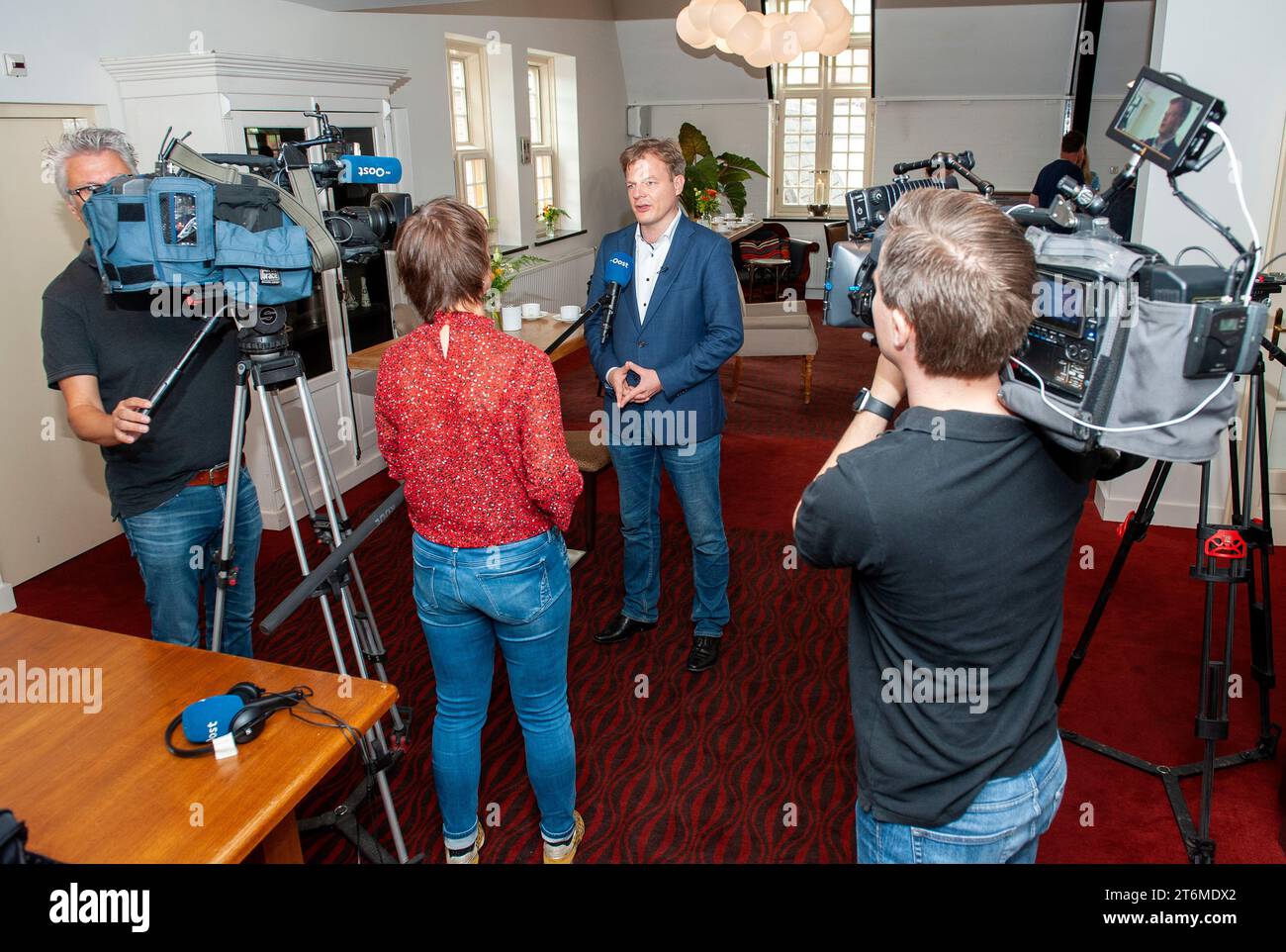 ENSCHEDE, PAESI BASSI - JUL 05, 2020: Il politico olandese Pieter Omtzigt è il politico più popolare nella camera dei rappresentanti. Foto Stock