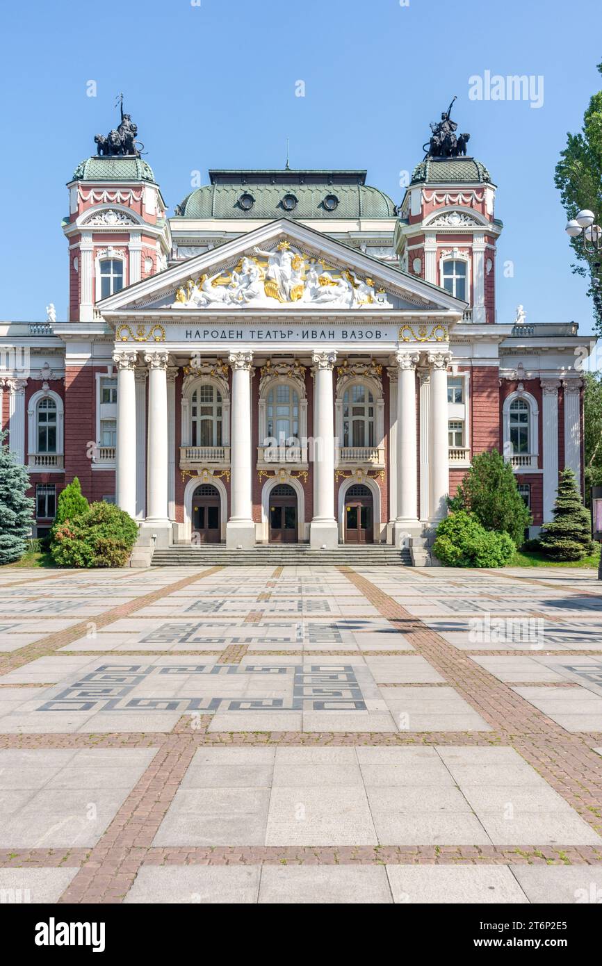 Teatro nazionale Ivan Vazov, giardino cittadino, centro città, Sofia, Repubblica di Bulgaria Foto Stock