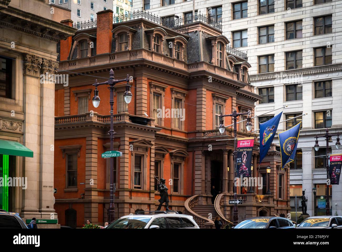 Philadelphia, PA – US – 13 ottobre 2023 Una visione della Union League of Philadelphia, un club privato fondato nel 1862 dall'Old Phi Foto Stock