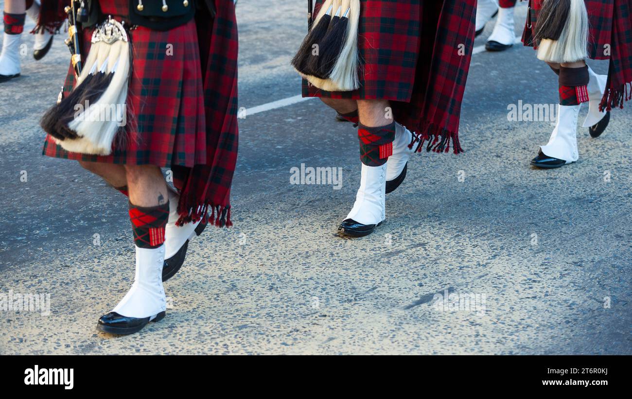 Londra, Regno Unito. 11 novembre 2023. I membri dell'esercito prendono parte al Lord Mayor's Show, la processione civica più antica e grandiosa del mondo. Per oltre 800 anni, il neoeletto Lord Mayor di Londra si fa strada dalla City alla lontana Westminster per giurare fedeltà alla Crown Credit: Stephen Chung / Alamy Live News Foto Stock