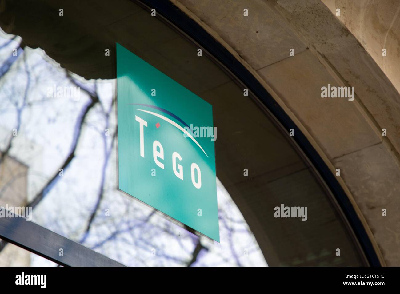 Bordeaux , Francia - 11 09 2023 : tego testo segno e logo marchio catena di agenzie di assicurazione della mutua garanzia francese dei funzionari pubblici Foto Stock