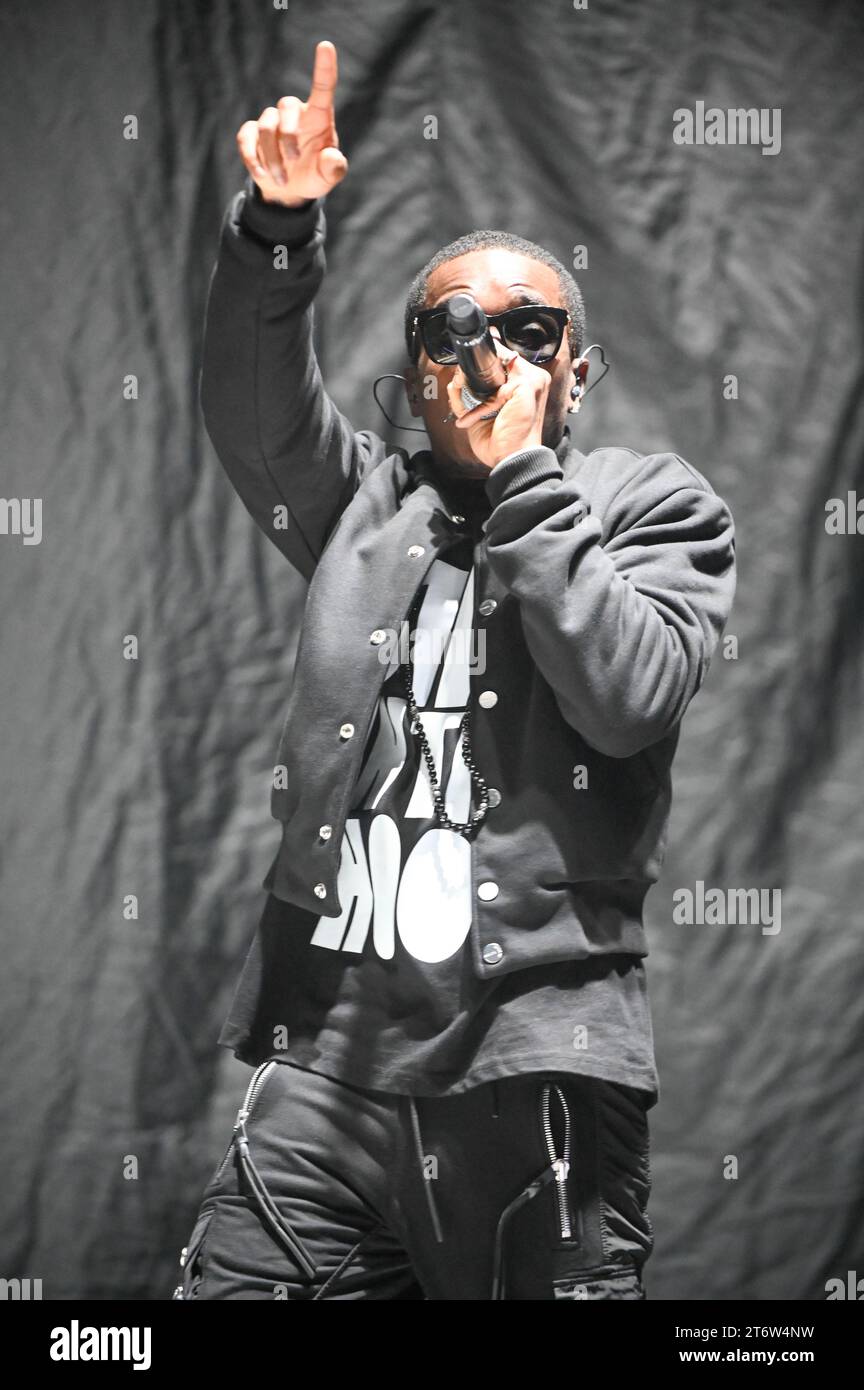 11 novembre 2023, Sheffield, South Yorkshire, U.K: Tinchy Stryder ,Performing at Sheffield Utilita Arena ,Sheffield , UK ,11.11.2023 (Credit Image: © Robin Burns/ZUMA Press Wire) SOLO EDITORIALE! Non per USO commerciale! Foto Stock