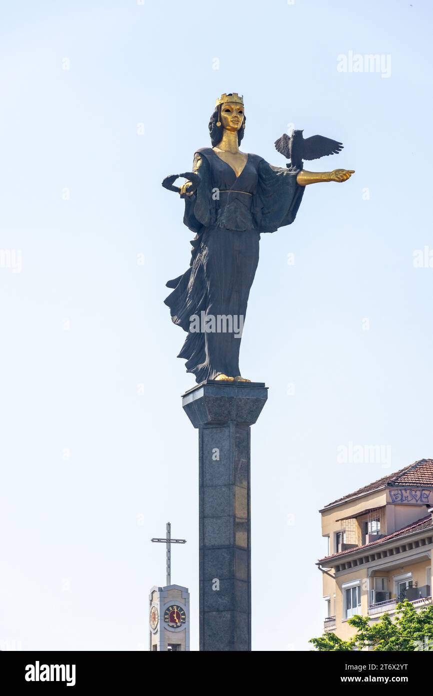Monumento di Sofia (statua di Santa Sofia), Centro città, Sofia, Repubblica di Bulgaria Foto Stock