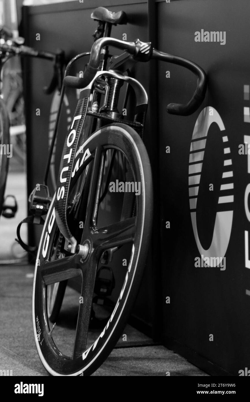 Track Cycling Champions League, Lee Valley Velodrome Londra, Regno Unito. Bici a ruote fisse, 11 dicembre 2023 Foto Stock