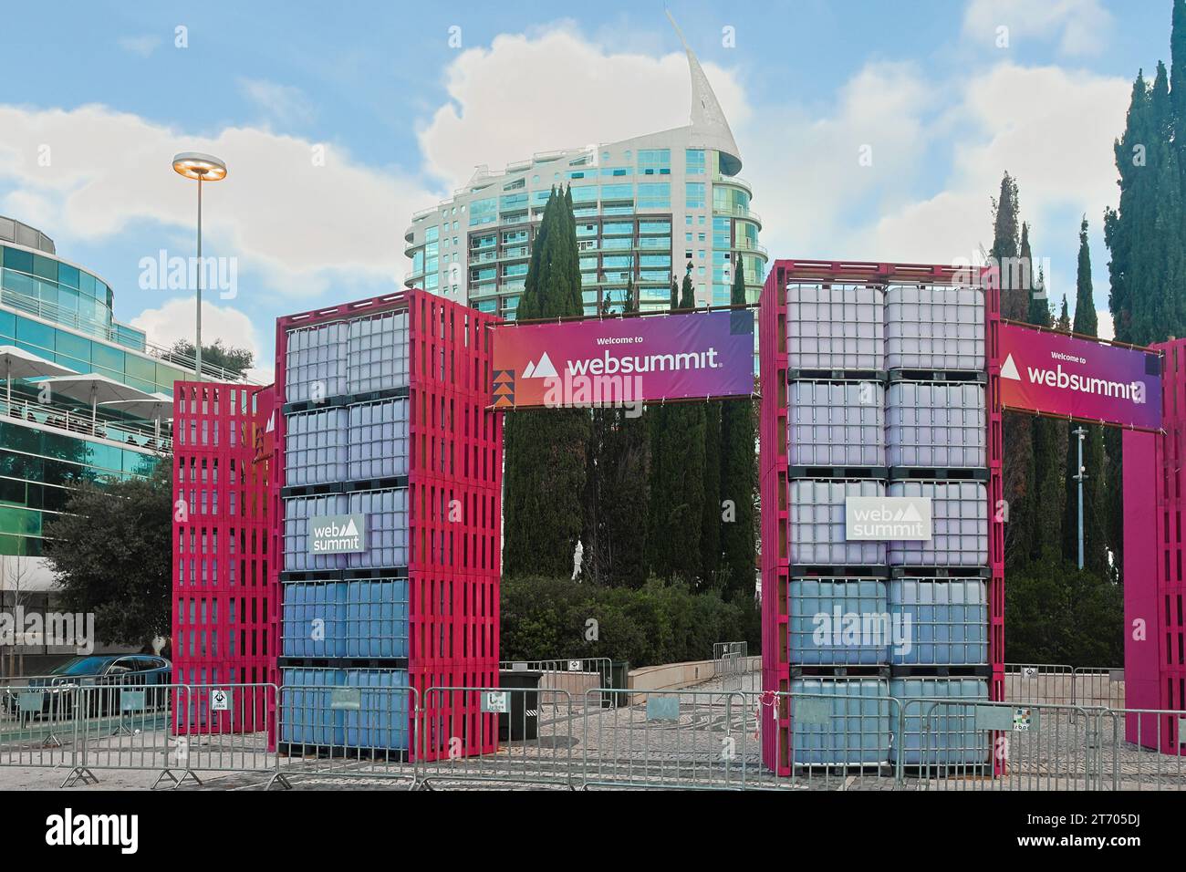 Parque of Nações, Lisbona, Portogallo, 12 novembre 2023 ingresso all'evento Web Summit 2023 Foto Stock