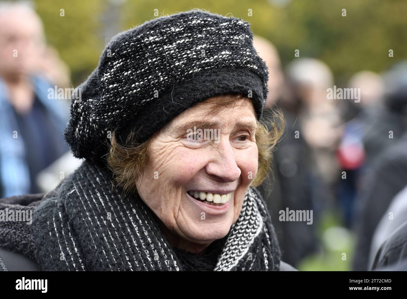 Beate Klarsfeld durante la protesta nazionale contro l'antisemitismo a Parigi - 12 novembre 2023 Foto Stock