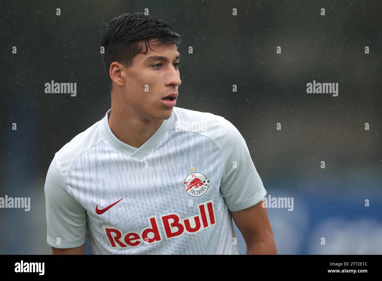 Milano, Italia. 24 ottobre 2023. Adam Daghim del Salzburg durante la partita della UEFA Youth League al Centro sviluppo giovanile di Milano. Il credito fotografico dovrebbe leggere: Jonathan Moscrop/Sportimage Credit: Sportimage Ltd/Alamy Live News Foto Stock