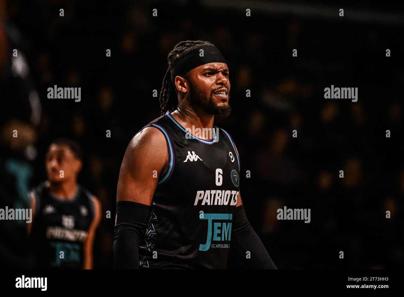 Tyrell Green n. 6 dei Plymouth City Patriots durante la partita del campionato di pallacanestro britannico Plymouth City Patriots vs Caledonia Gladiators al Plymouth Pavilions, Plymouth, Regno Unito, 3 novembre 2023 (foto di Craig Thomas/News Images) Foto Stock