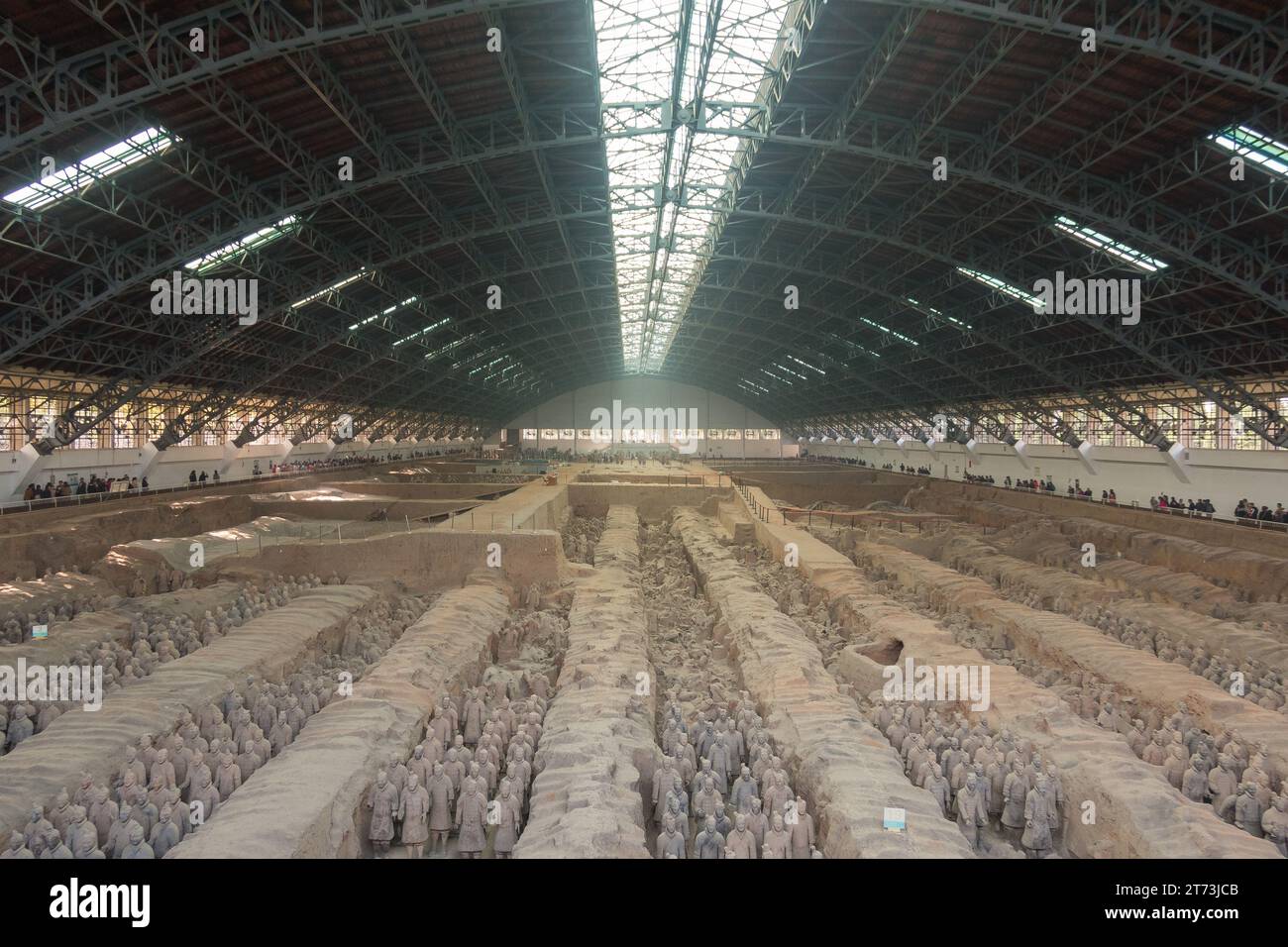 Panoramica dei soldati di terracotta. Xian, Shaanxi, Cina Foto Stock