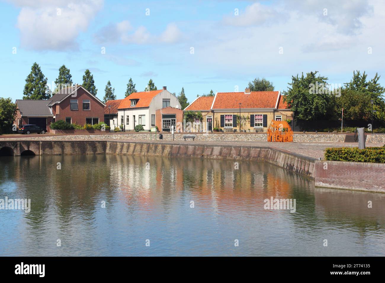 Middelharnis, Paesi Bassi – 10 agosto 2016 è una città dell'Olanda occidentale, nella provincia dell'Olanda meridionale, sull'isola di Goeree-Overflak Foto Stock