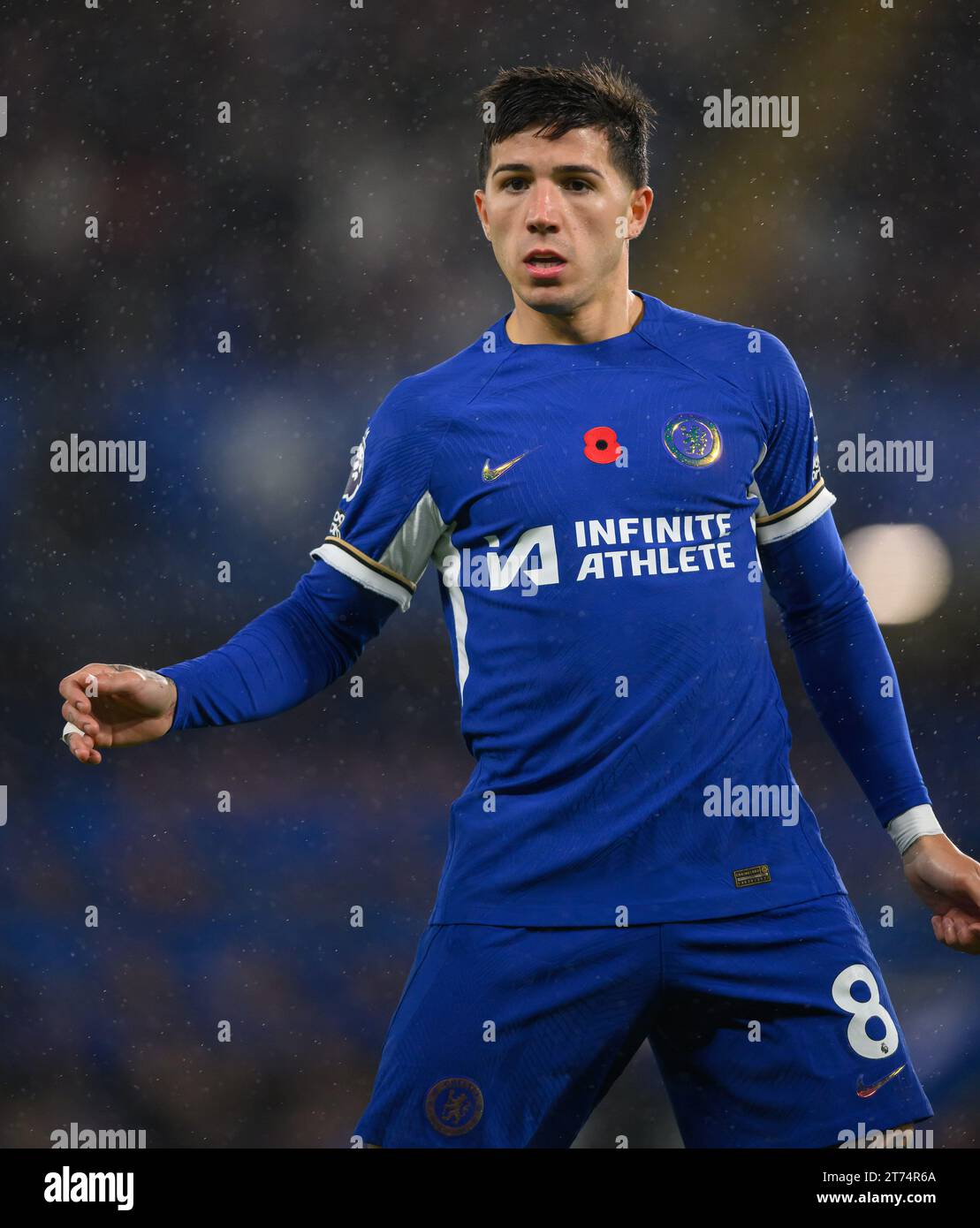 Londra, Regno Unito. 12 nov 2023 - Chelsea contro Manchester City - Premier League - Stamford Bridge. Enzo Fernandez del Chelsea durante la partita di Premier League contro il Manchester City. Credito immagine: Mark Pain / Alamy Live News Foto Stock