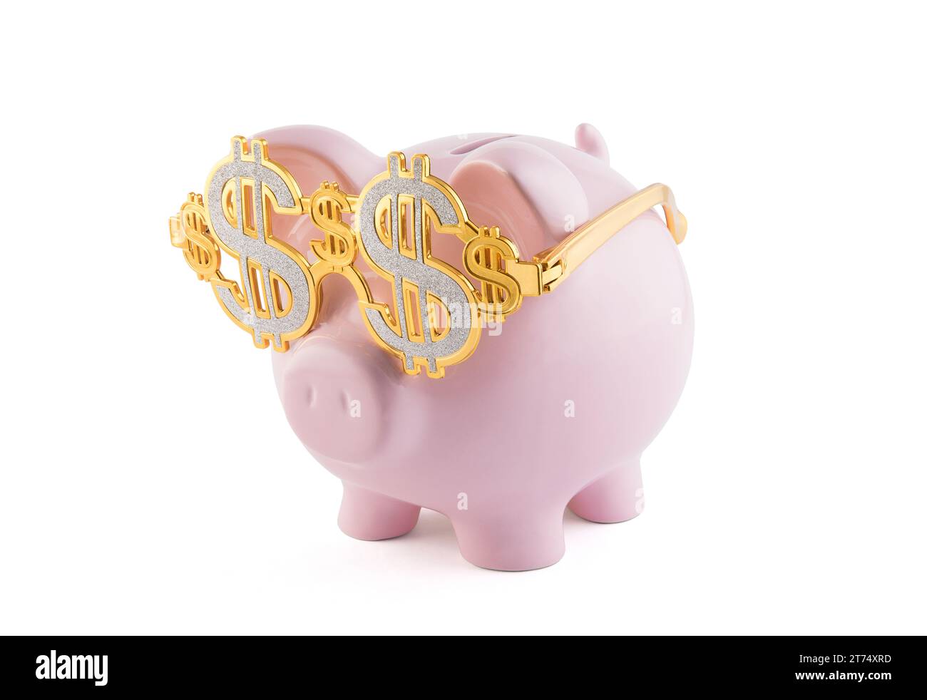 Salvadanaio rosa con occhiali dorati con simbolo del dollaro isolato su sfondo bianco con percorso di ritaglio Foto Stock