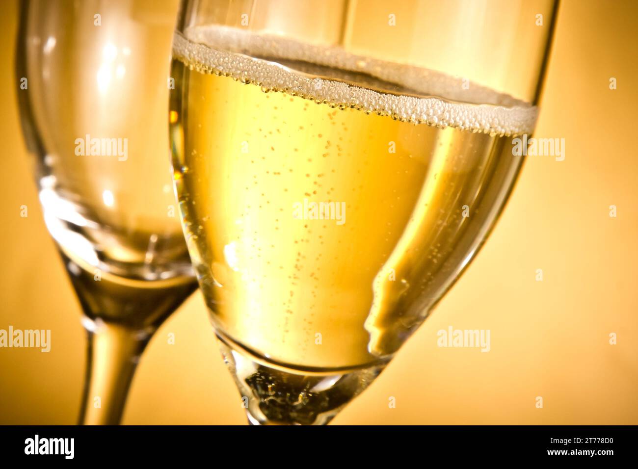 Flauti Da Champagne Usa E Getta Prestee Oro Glitter | Plastica BPA Free | Confezione Da 100 Pezzi - 4