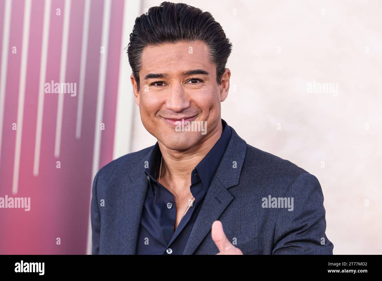 Hollywood, Stati Uniti. 13 novembre 2023. HOLLYWOOD, LOS ANGELES, CALIFORNIA, USA - 13 NOVEMBRE: L'attore e conduttore televisivo americano Mario Lopez arriva alla Los Angeles Premiere di Lions Gate Films "The Hunger Games: la Ballad of Songbirds and Snakes' si è tenuta al TCL Chinese Theatre IMAX il 13 novembre 2023 a Hollywood, Los Angeles, California, Stati Uniti. (Foto di Xavier Collin/Image Press Agency) credito: Image Press Agency/Alamy Live News Foto Stock