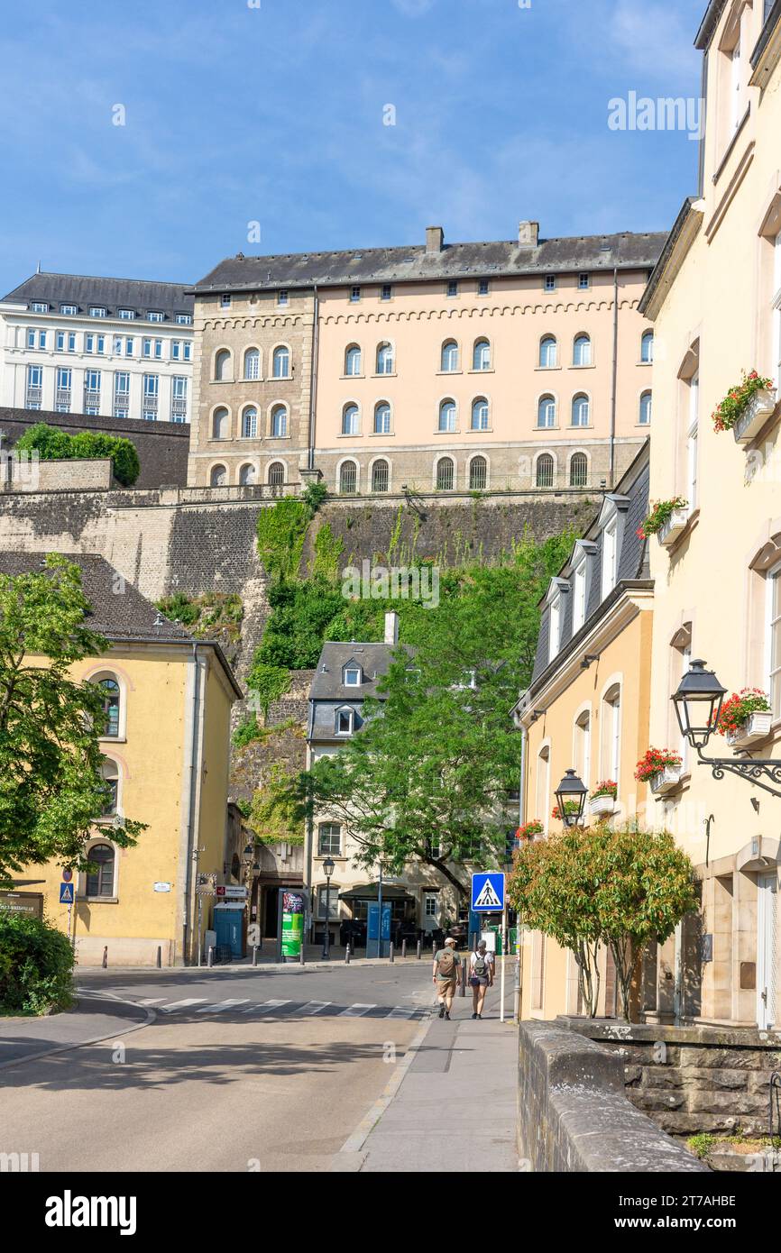 Vista da Rue Münster, Grund Quartier, città di Lussemburgo, Lussemburgo Foto Stock