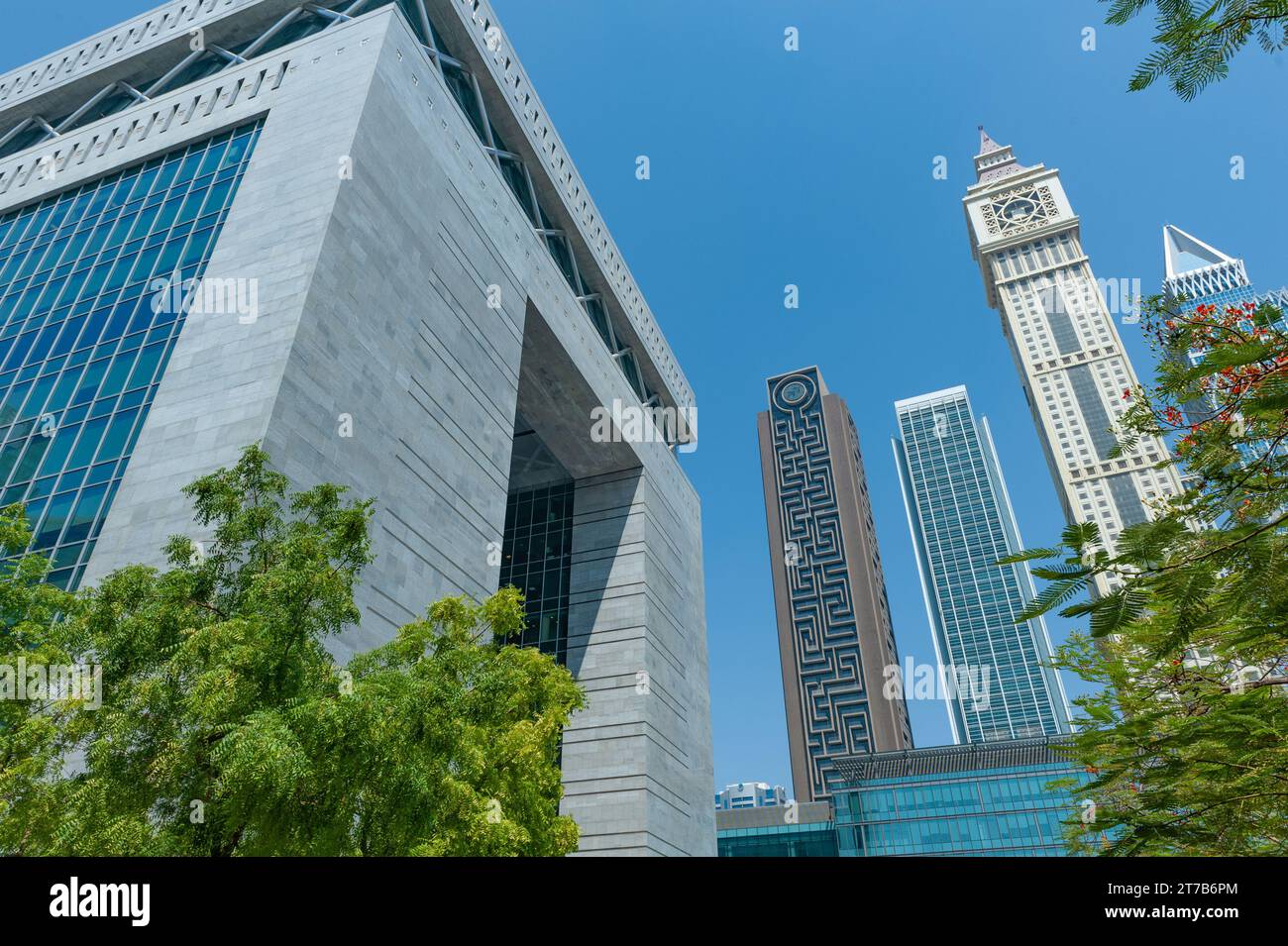 Dubai, Emirati Arabi Uniti. 1° luglio 2019 edificio DIFC Gate. Dubai International Financial Centre nella zona economica speciale, un hub per gli investimenti Foto Stock