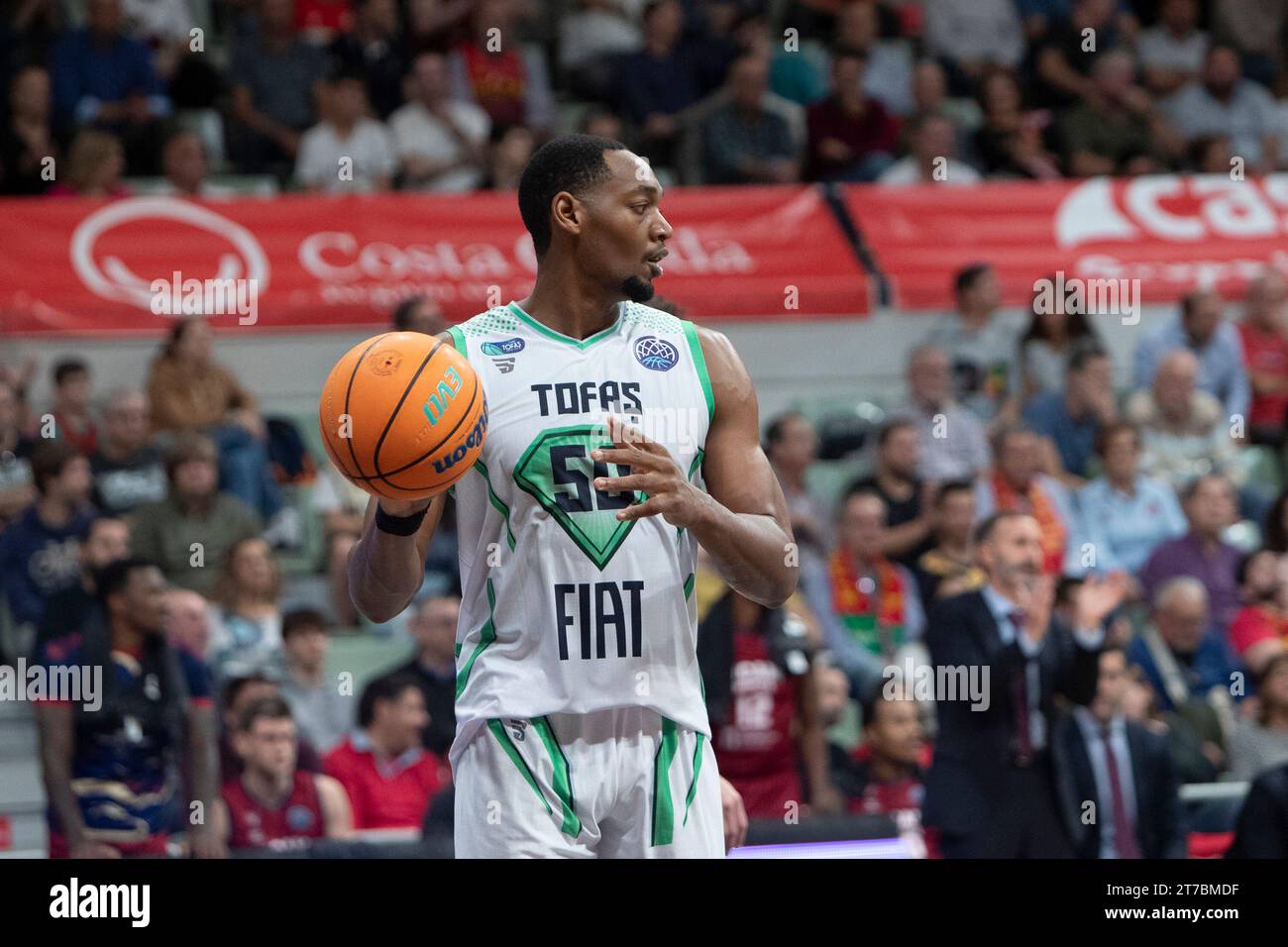 14 novembre 2023: AUSTIN WILEY GIOCATORE DI CENTRO AMERICANO DI TOFAS BURSA DURANTE LA PARTITA, UCAM MURCIA CB vs TOFAS SPORT Kulübü Basketball Champions League Murcia Sports Palace, regione di Murcia, 14 novembre 2023 Foto Stock