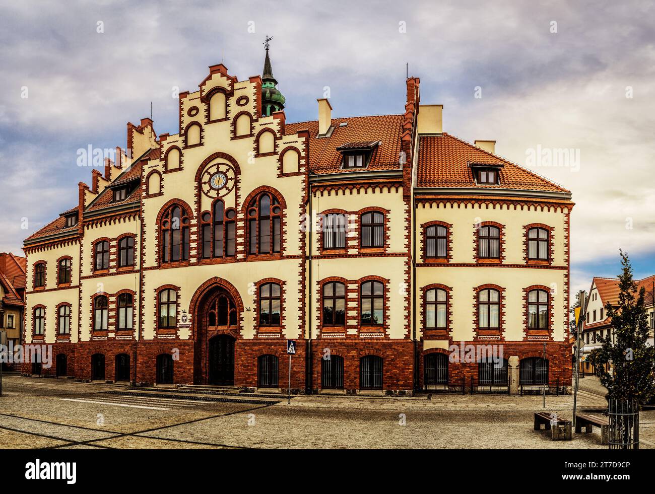 Town Hall Pisz (Museo della Terra) è una città nel voivodato Warmian-Masurian in Polonia. Foto Stock