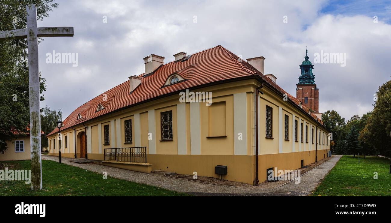 Basilica Cattedrale dell'assunzione della Beata Vergine Maria e San Adalberto è una cattedrale gotica a Gniezno, in Polonia. Foto Stock