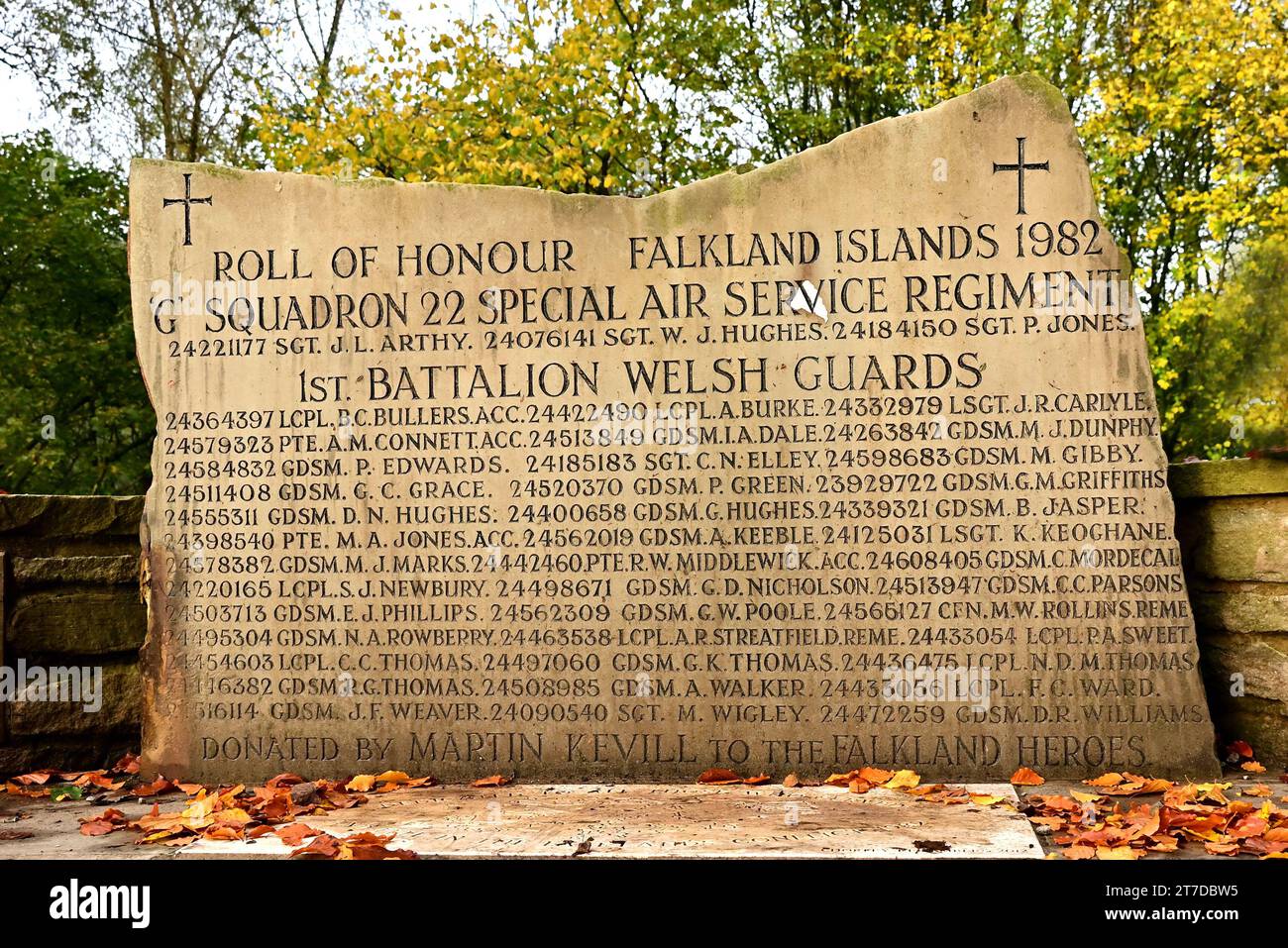 Intorno al Regno Unito - Falklands War Memorial ad Astley Park, Chorley., Regno Unito Foto Stock