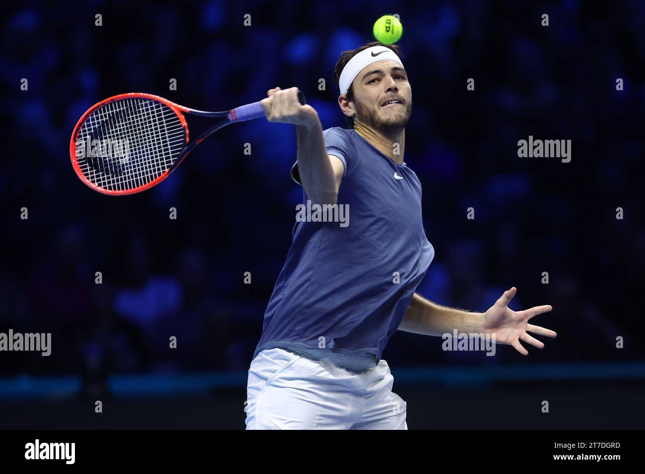 Torino, Italia. 14 novembre 2023. Taylor Fritz degli Stati Uniti in azione durante l'amichevole single match tra Hubert Hurkacz della Polonia Taylor Fritz degli Stati Uniti d'America il terzo giorno della finale del Nitto ATP World Tour. Crediti: Marco Canoniero/Alamy Live News Foto Stock