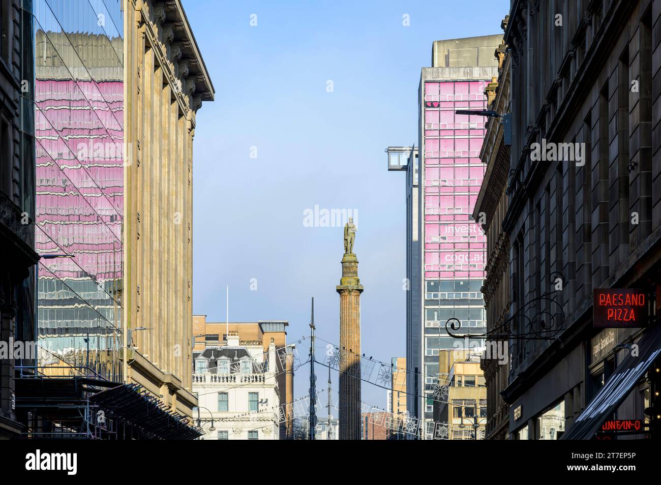 Vista verso George Square nel centro di Glasgow, Scozia, Regno Unito, Europa Foto Stock
