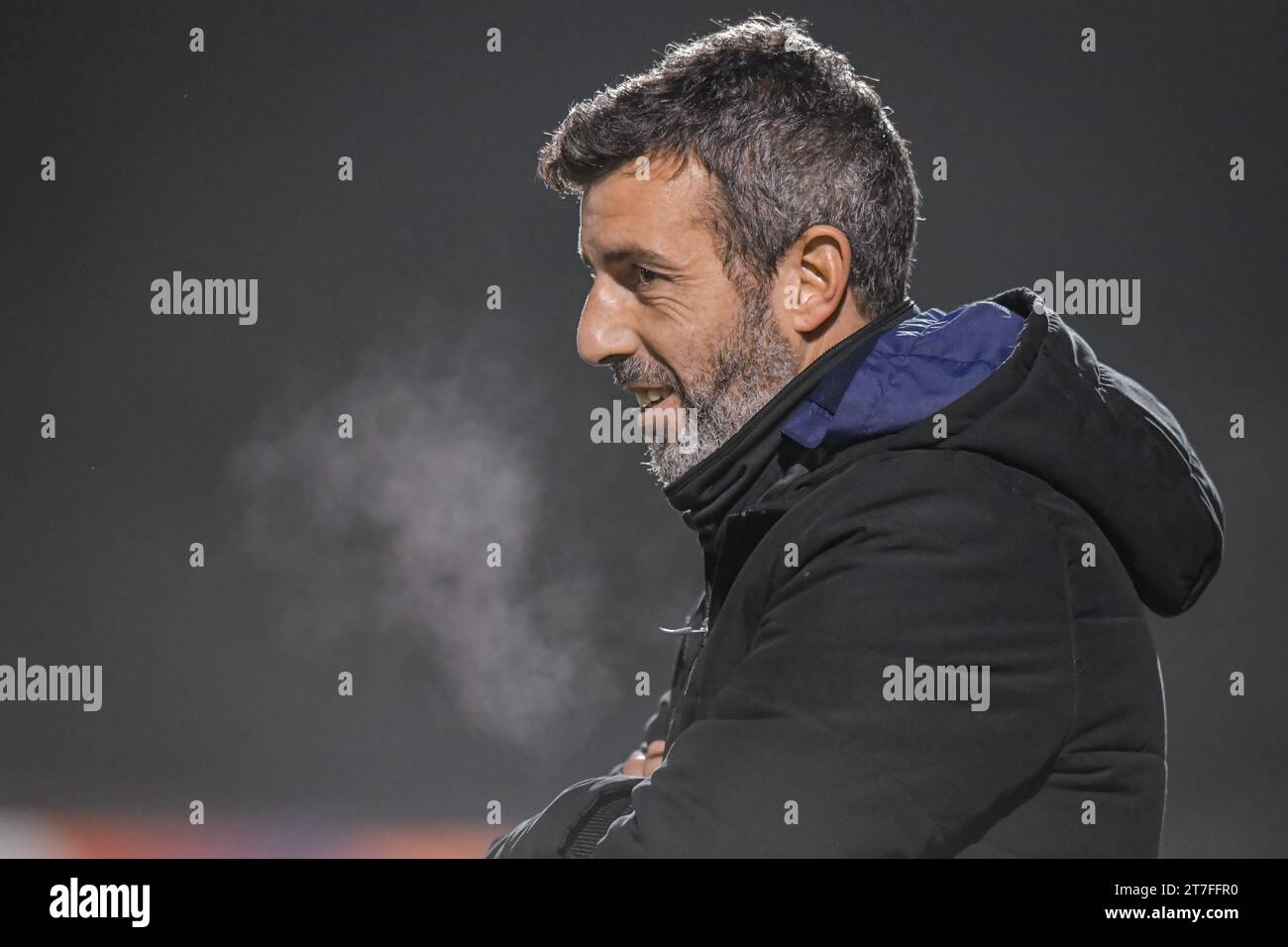 Julio Arca del South Shield durante la partita di Vanarama National League North tra Spennymoor Town e South Shields al Brewery Field, Spennymoor martedì 14 novembre 2023. (Foto: Scott Llewellyn | mi News) crediti: MI News & Sport /Alamy Live News Foto Stock