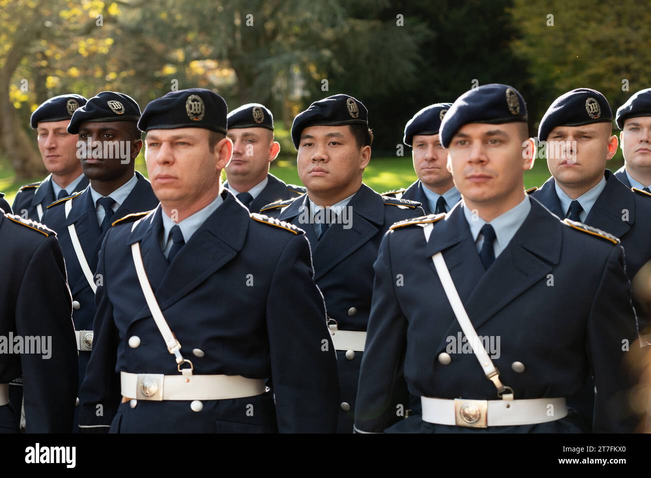 DAS Wachbataillon der Bundeswehr, in der Villa Hammerschmidt a Bonn, 15.11.2023. *** Il battaglione della Guardia delle forze armate tedesche, nella Villa Hammerschmidt a Bonn, 15 11 2023 credito: Imago/Alamy Live News Foto Stock