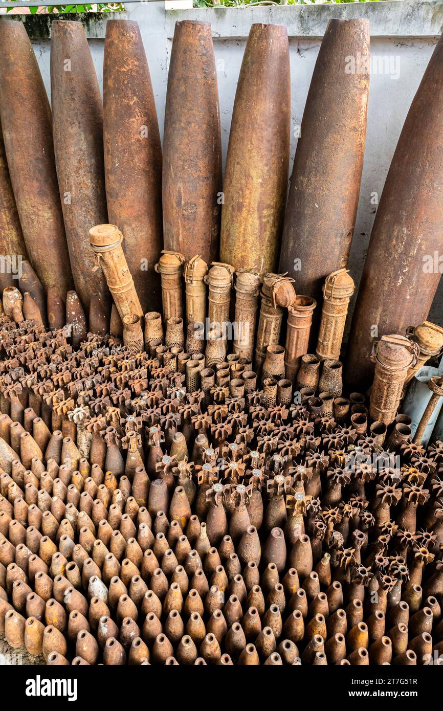 Centro informazioni turistiche, mostre UXO, Phonsavan, provincia di Xiangkhouang, Laos, sud-est asiatico, Asia Foto Stock